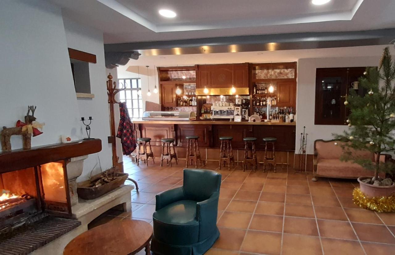 Hotel Del Trueno Ezcaray Kültér fotó