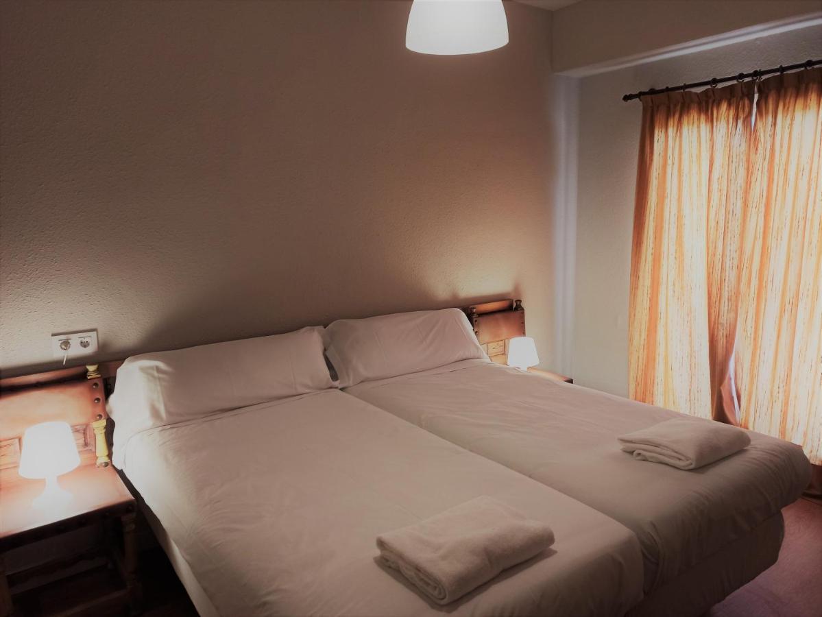 Hotel Del Trueno Ezcaray Kültér fotó